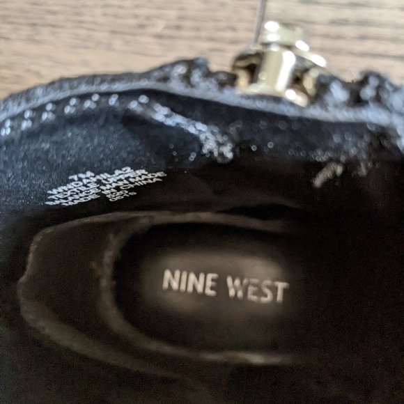 Boots - Picture 2 of 3